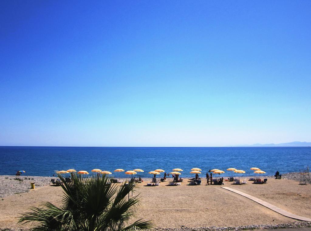 Residence Torre Saracena ヴィッラピアーナ エクステリア 写真
